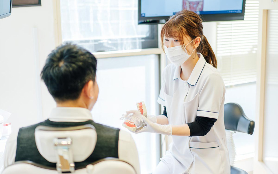 「防ぐ専門家」の歯科衛生士が常勤